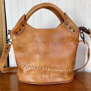 BedStu Delilah crossbody